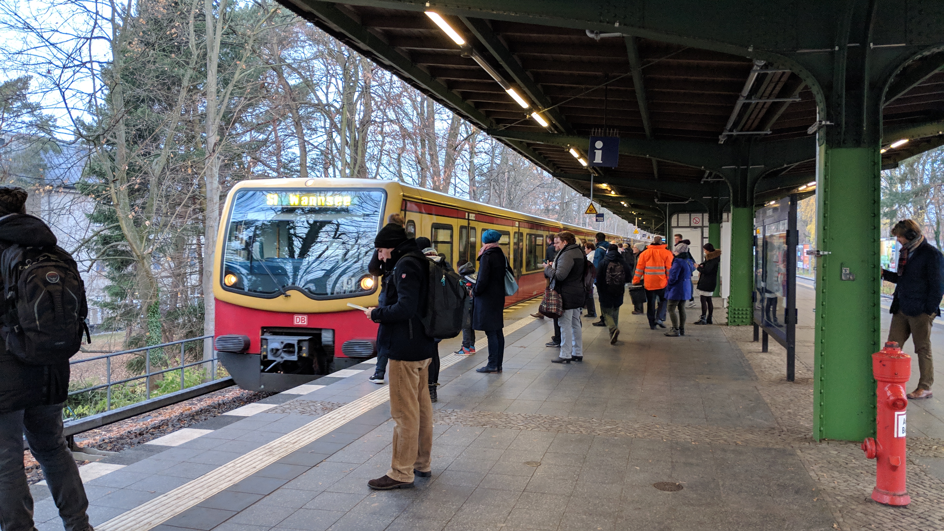 S-Bahnhof Hermsdorf